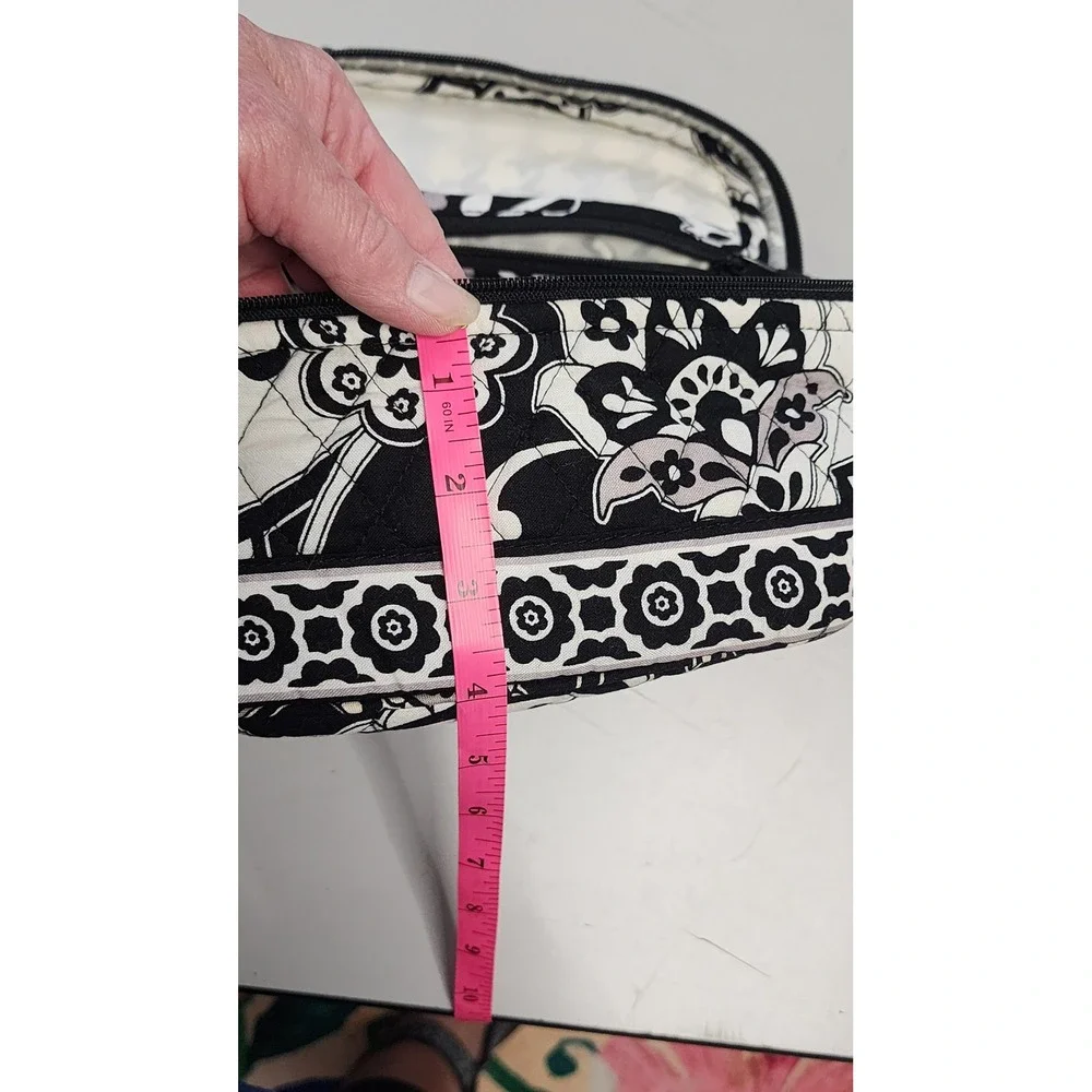 Vera Bradley Cosmetic Bag Women Small Black White Excellent